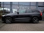 Volvo XC60 2.0 T8 Plug-in hybrid AWD Ultra Black Edition | Panorama Dak | Elek. Stoelen + Geheugen | Adaptieve Cruise + Pilot Assist | 360 Camera | Google | Stoel & Stuurverwarming | Keyless Entry