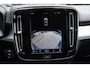 Volvo XC40 2.0 B4 Plus Dark | Adaptieve Cruise + Pilot Assist | Elek. Trekhaak | Stoel & Stuurverwarming | Elek. Stoelen + Geheugen | Parkeer Camera | Elek. Achterklep | Google | Keyless Entry