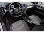 Volvo XC40 2.0 B4 Plus Dark | Adaptieve Cruise + Pilot Assist | Elek. Trekhaak | Stoel & Stuurverwarming | Elek. Stoelen + Geheugen | Parkeer Camera | Elek. Achterklep | Google | Keyless Entry