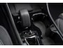 Volvo XC40 2.0 B4 Plus Dark | Adaptieve Cruise + Pilot Assist | Stoel & Stuurverwarming | Elek. Stoelen + Geheugen | Parkeer Camera | Elek. Achterklep | Google | Keyless Entry | Stoel & Stuurverwarming