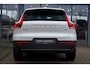 Volvo XC40 2.0 B4 Plus Dark | Adaptieve Cruise + Pilot Assist | Stoel & Stuurverwarming | Elek. Stoelen + Geheugen | Parkeer Camera | Elek. Achterklep | Google | Keyless Entry | Stoel & Stuurverwarming