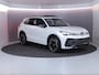 Volkswagen Tiguan 1.5 eHybrid R-Line Edition 272 pk Automaat (DSG) | Verlengde garantie | Navigatie | Panoramadak | Trekhaak (wegklapbaar) | Parkeersensoren (Park assist) | Rondomzicht camera | Stoelverwarming v/a |