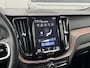 Volvo XC60 2.0 T8 Twin Engine AWD Inscription 407 PK | Luchtvering | B&W | Trekhaak | Pano