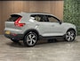 Volvo XC40 B4 Plus Dark | Trekhaak | All Season banden | Harman Kardon | Bestuurdersstoel elektrisch geheugen | Adaptieve Cruise Control | Stoel en Stuurwielverwarming | Google Infotainment | Parkeercamera | Pilot Assist | BLIS Dode Hoek Detectie | Keyless Drive | P