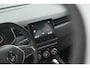 Renault Clio TCe 130 EDC Intens | Rondom Camera | Apple Carplay | Parkeersensoren | Climate Control