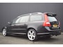 Volvo V70 2.0T 200pk R-Design Zwart Leder | Xenon | High Performance Sound | Full Map Navi | Trekhaak | Volledig Onderhouden!!