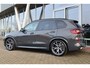 BMW X5 45e HIGH EXEC. M-SPORT Panodak | Head Up | Live Cockpit | 4 wielbesturing | Leer | Skylounge | Stoelventilatie | Soft Close | Comfort Acces | Vol |