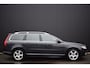 Volvo V70 1.6 T4 Automaat Limited Edition Xenon | Schuif/Kanteldak | Vol Leder | Full Map Navi | Trekhaak | Volledig Onderhouden!!