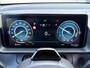 Hyundai Inster Evolve 49kWh 116pk | €2.715 KORTING | TECHPACK | WINTERPACK | VOORRAAD | 360° CAMERA | STOEL + STUURVERW. | DODEHOEKBEW. |