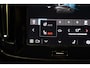 Volvo XC40 Recharge Core [ LED Camera Comfortstoelen Stoel-en stuurverwarming ]