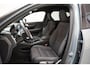 Volvo XC40 Recharge Core [ LED Camera Comfortstoelen Stoel-en stuurverwarming ]