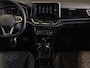 Volkswagen T-Roc 1.5 TSI R-Line Edition / 150pk / Stoel en stuur verwarming / Achteruitrij camera / Keyless /