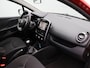 Renault Clio Estate TCe 90pk Limited | Trekhaak | Navigatie | Pakeersensoren Achter | Goed onderhouden |