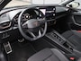 CUPRA Leon 1.4 e-Hybrid 245PK VZ | NL-auto! | Adaptieve Cruise Control | Stoel- & Stuurverwarming | Achteruitrijcamera | Navigatie