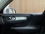 Volvo XC40 T4 Recharge Inscription | Parkeercamera | Cruise Control | Keyless Drive | Parkeersensoren voor+achter | 18 Inch | Elektrisch bedienbare achterklep | Climate Control L+R | DAB Radio | Apple Carplay/Android Auto | Volvo On Call met mobiele App functie |