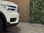 Volvo XC40 T4 Recharge Inscription | Parkeercamera | Cruise Control | Keyless Drive | Parkeersensoren voor+achter | 18 Inch | Elektrisch bedienbare achterklep | Climate Control L+R | DAB Radio | Apple Carplay/Android Auto | Volvo On Call met mobiele App functie |
