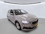 Skoda Scala 1.0 TSI 115pk Sport Business / Virtual Cockpit / Elek. Zwenkbare Trekhaak / Navigatie / Parkeersensoren Achter / 16" LMV