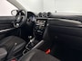 Suzuki Vitara 1.4 Boosterjet Style Smart Hybrid | Adaptieve Cruise Control | Leder/Alcantara | Parkeercamera