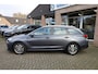 Hyundai i30 Wagon 1.4 T-GDI Premium CARPLAY DAB CAMERA STOEL/STUURVERW. CRUISE CLIMA HILL-HOLD HALFLEER STUURFLIPPERS PDC 16''LMV