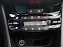 Peugeot 2008 110 PK Allure | Rijklaar | Parkeersensoren | Camera | Trekhaak |