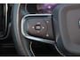 Volvo XC40 Recharge P8 AWD R-Design - IntelliSafe Assist & Surround - Parkeercamera achter - Parkeersensoren voor & achter - Verwarmde voorstoelen & stuur - Warmtepomp - 19' LMV