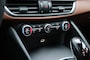 Alfa Romeo Giulia 2.0T SUPER /ORIG.NL/1e.EIG/KEYLESS/STOEL.STUUR.VERW/SPORTSTOELEN