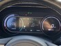 Kia e-Niro ExecutiveLine 64 kWh Elektr. schuifdak, seat memory, stoel- & stuurverwarming, 1e eign. Nieuw geleverd en dealeronderhouden, navigatie Apple CarPlay/Android Auto, parkeersensoren, dodehoek detectie, JBL, volop luxe!