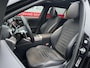 Mercedes-Benz C-klasse Estate 300 e AMG Line 18"/Panoramadak/Laser LED/Trekhaak/Stoelverwarming + memory l + r/Adaptieve cruise/Sfeerverlichting premium/Elektrische klep/Apple Carplay & Android Auto