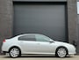 Renault Laguna 2.0 16V T Dynamique Aut.-6 | 3e eig. | volledig gedocumenteerd | Youngtimer | Bijtellingsvriendelijk! |