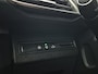 Peugeot 5008 1.2 Hybrid 136 GT Panoramadak | Trekhaak afneembaar | Focal Geluidsinstallatie | Full LED | Stoelverwarming | 7 pers |