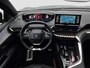 Peugeot 5008 1.2 Hybrid 136 GT Panoramadak | Trekhaak afneembaar | Focal Geluidsinstallatie | Full LED | Stoelverwarming | 7 pers |