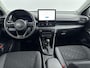 Toyota Yaris 1.5 Hybrid 115 Dynamic | Dodehoek | Parkeersensoren voor/achter | Stoelverwarming | Stuurverwarming | Apple Carplay / Android Auto | Navigatie | LED