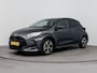 Toyota Yaris 1.5 Hybrid 115 Dynamic | Dodehoek | Parkeersensoren voor/achter | Stoelverwarming | Stuurverwarming | Apple Carplay / Android Auto | Navigatie | LED
