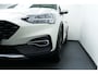 Ford Focus 1.0 124Pk EcoBoost Hybrid Active X Business. Panodak, Camera, Stoel&StuurVerw, 18"LMV, Haak 1100kg