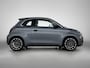 Fiat 500 3+1 La Prima 42 kWh 118pk Automaat | Glazen Dak | Navigatie | Climate Control | Cruise Control | Achteruitrijcamera | Dodehoekdetectie | 17" Lichtmetalen Velgen | Apple Carplay/Android Auto |
