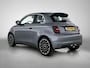 Fiat 500 3+1 La Prima 42 kWh 118pk Automaat | Glazen Dak | Navigatie | Climate Control | Cruise Control | Achteruitrijcamera | Dodehoekdetectie | 17" Lichtmetalen Velgen | Apple Carplay/Android Auto |