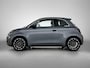 Fiat 500 3+1 La Prima 42 kWh 118pk Automaat | Glazen Dak | Navigatie | Climate Control | Cruise Control | Achteruitrijcamera | Dodehoekdetectie | 17" Lichtmetalen Velgen | Apple Carplay/Android Auto |