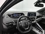 Peugeot 5008 1.2 Hybrid Allure Pack Business 136pk Automaat | Trekhaak | Navigatie | Climate Control | Cruise Control | Achteruitrijcamera | 18" Lichtmetalen Velgen | DAB Ontvanger | Keyless Entry/Start | Apple Carplay/Android Auto |
