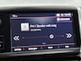 Peugeot 2008 1.2 GT-Line 110pk Automaat | Achteruitrijcamera | Navigatie | Climate Control | Cruise Control | 17" Lichtmetalen Velgen |