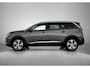 Peugeot 5008 1.2 Hybrid Allure Pack Business 136pk Automaat | Navigatie | Climate Control | Cruise Control | Achteruitrijcamera | Dodehoekdetectie | 18" Lichtmetalen Velgen | Keyless Entry/Start | LED | Apple Carplay/Android Auto |