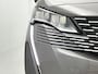 Peugeot 5008 1.2 Hybrid Allure Pack Business 136pk Automaat | Navigatie | Climate Control | Cruise Control | Achteruitrijcamera | Dodehoekdetectie | 18" Lichtmetalen Velgen | Keyless Entry/Start | LED | Apple Carplay/Android Auto |