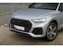 Audi Q5 55 TFSI e 367PK S Line | Panoramadak | Trekhaak | 20 Inch | Achteruitrijcamera |