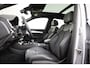 Audi Q5 55 TFSI e 367PK S Line | Panoramadak | Trekhaak | 20 Inch | Achteruitrijcamera |