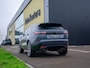 Land Rover Range Rover Velar 2.0 P400e R-Dynamic HSE | Schuif-/kantel Pano | 360 camera | Stoelkoeling | Massage | Head-up | Adapt. Cruise | 21"