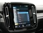 Volvo XC40 T5 Recharge R-Design Polestar Engineered Plug In Hybrid PHEV | Trekhaak Af Fabriek | Panodak | Adaptive Cruise | Camera | Harman / Kardon | Alcantara Sportstoelen & Stuur Verwarmd | Apple Carplay | 19"L.M | Navigatie | DAB |