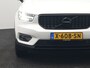 Volvo XC40 T5 Recharge R-Design Polestar Engineered Plug In Hybrid PHEV | Trekhaak Af Fabriek | Panodak | Adaptive Cruise | Camera | Harman / Kardon | Alcantara Sportstoelen & Stuur Verwarmd | Apple Carplay | 19"L.M | Navigatie | DAB |