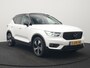 Volvo XC40 T5 Recharge R-Design Polestar Engineered Plug In Hybrid PHEV | Trekhaak Af Fabriek | Panodak | Adaptive Cruise | Camera | Harman / Kardon | Alcantara Sportstoelen & Stuur Verwarmd | Apple Carplay | 19"L.M | Navigatie | DAB |