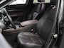 Mazda CX-30 186PK M Hybrid Luxury | 1ste eigenaar | AppleCarPlay/AndroidAuto | Armsteun | Head-Up Display | Navigatie | Stoel/StuurVerwarmd | Trekhaak | Camera | BOSE Sound | LEER | Dodehoekdetectie | Isofix | Privacy Glass | Electrische achterklep |