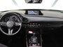 Mazda CX-30 186PK M Hybrid Luxury | 1ste eigenaar | AppleCarPlay/AndroidAuto | Armsteun | Head-Up Display | Navigatie | Stoel/StuurVerwarmd | Trekhaak | Camera | BOSE Sound | LEER | Dodehoekdetectie | Isofix | Privacy Glass | Electrische achterklep |