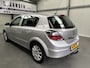 Opel Astra 1.6 Temptation Mooie auto! | Airco | Cruise control | Parkeersensoren achter